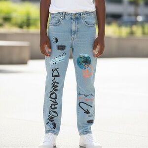 NWT BooHooMAN Men’s Skinny Fit Graffiti Print Blue Jeans, Size 28R